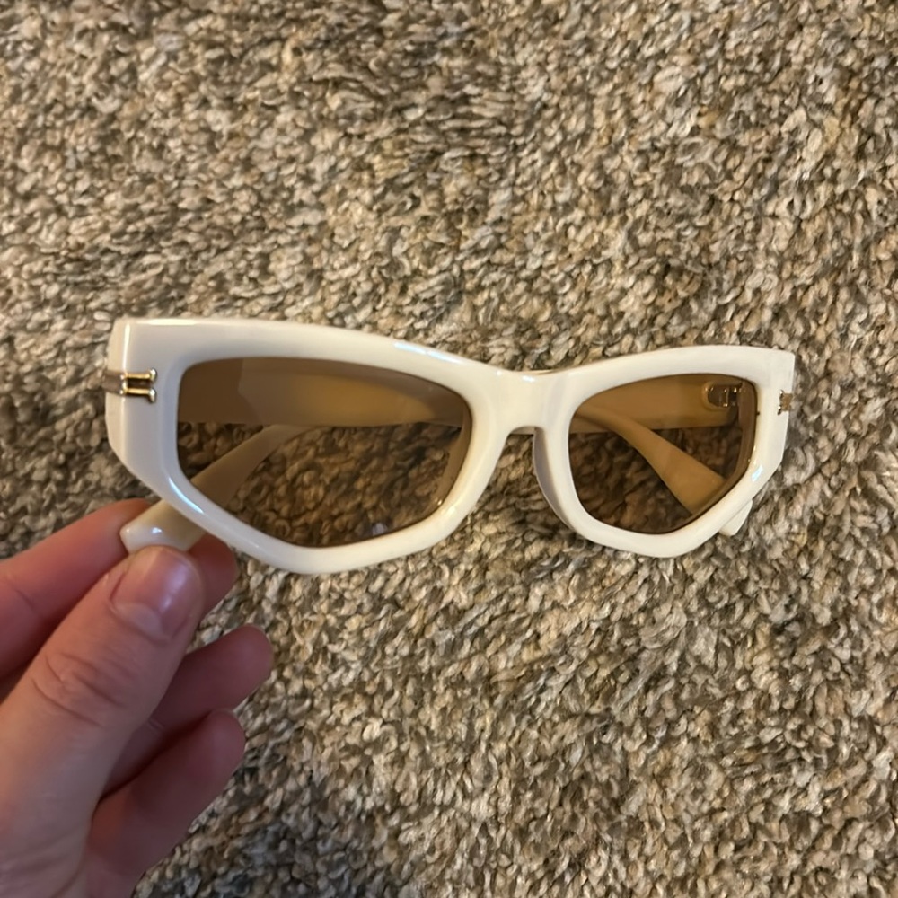 Cream Gold Sunglasses